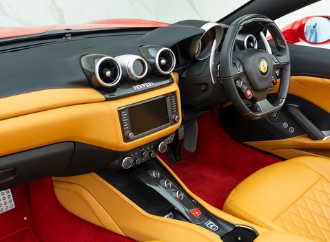 Ferrari California T Handling Speciale 18
