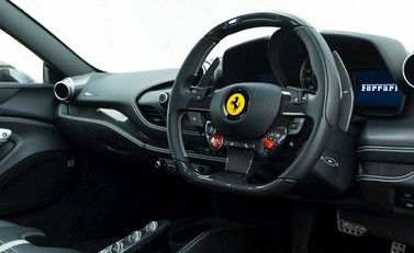 Ferrari F8 Tributo 9