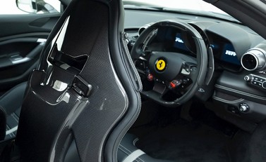 Ferrari F8 Tributo 12