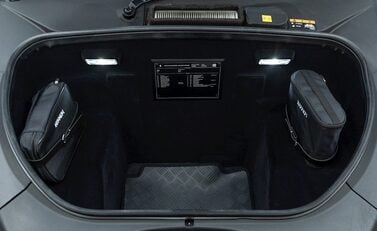 Ferrari F8 Tributo 25