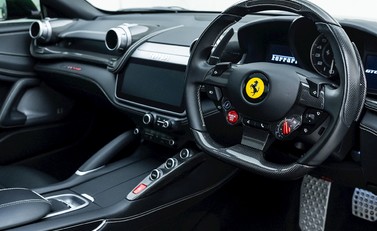 Ferrari GTC4 Lusso V12 9