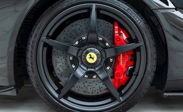 Ferrari LaFerrari 10