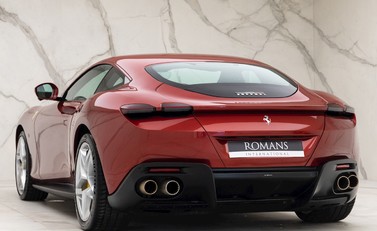 Ferrari Roma 3