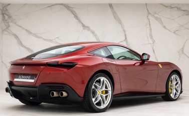 Ferrari Roma 7