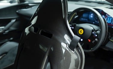 Ferrari SF90 Stradale Assetto Fiorano 12