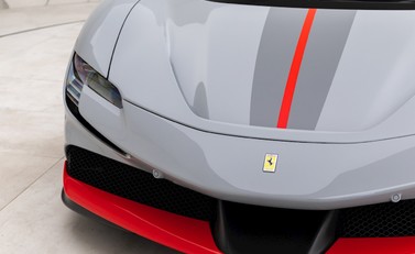Ferrari SF90 Stradale Stradale Tailor Made Ispirazioni 22