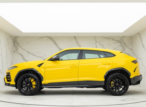 Lamborghini Urus 2