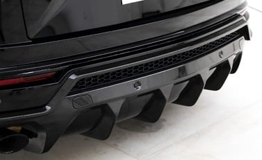 Lamborghini Urus NERO Design 29