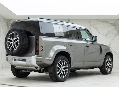 Land Rover Defender 110 XS Edition P400 7
