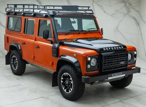 Land Rover Defender 110 ADVENTURE 11