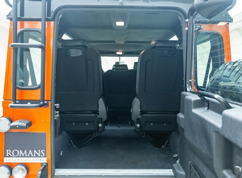Land Rover Defender 110 ADVENTURE 41