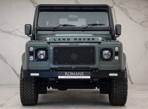 Land Rover Defender 90 XS Twisted T60 4