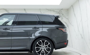 Land Rover Range Rover Sport 3.0 SDV6 Autobiography 28