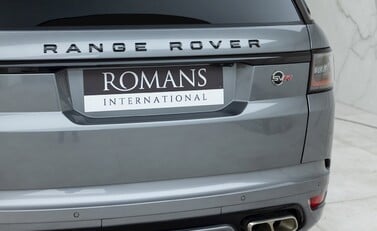 Land Rover Range Rover Sport 5.0 SVR 23