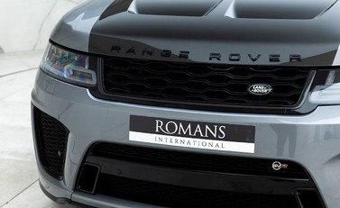 Land Rover Range Rover Sport 5.0 SVR Carbon Edition 25