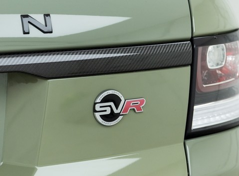 Land Rover Range Rover Sport 5.0 SVR URBAN 37