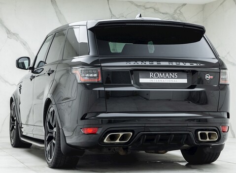 Land Rover Range Rover Sport 5.0 SVR Carbon Edition 3