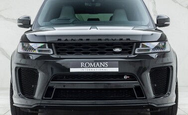 Land Rover Range Rover Sport 5.0 SVR Carbon Edition 4