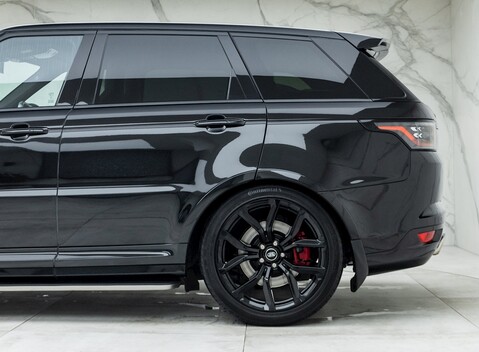 Land Rover Range Rover Sport 5.0 SVR Carbon Edition 37