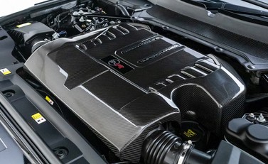 Land Rover Range Rover Sport 5.0 SVR Carbon Edition 36