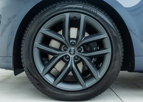 Land Rover Range Rover Sport P440e Autobiography