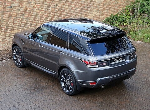 Land Rover Range Rover Sport 4.4 SDV8 Autobiography 11