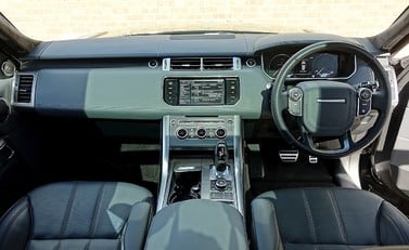 Land Rover Range Rover Sport 5.0 Autobiography Dynamic 23