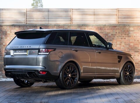 Land Rover Range Rover Sport 5.0 SVR 6