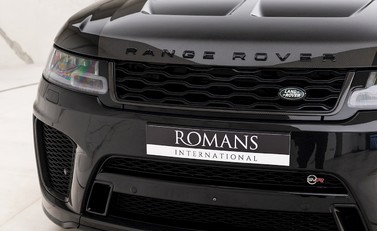 Land Rover Range Rover Sport 5.0 SVR 25