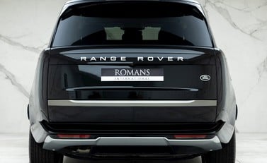 Land Rover Range Rover D300 SE 5