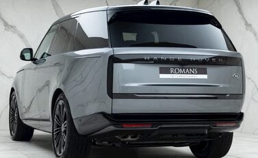 Land Rover Range Rover P530 Autobiography 3