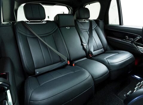 Land Rover Range Rover P530 Autobiography 12