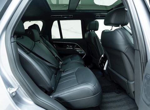 Land Rover Range Rover P530 Autobiography 14