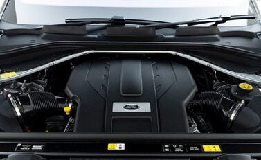 Land Rover Range Rover P530 Autobiography 29