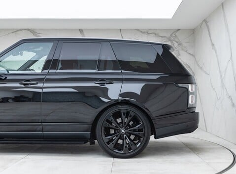 Land Rover Range Rover 5.0 SVAutobiography Dynamic Black 31