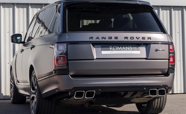Land Rover Range Rover 4.4 SDV8 Autobiography Bespoke by SVO 3