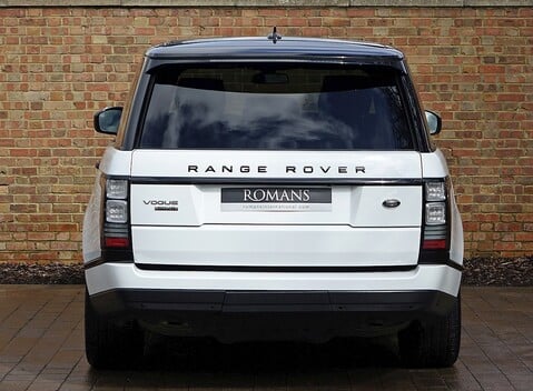 Land Rover Range Rover 4.4 SDV8 Vogue 9