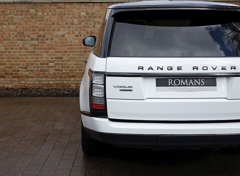 Land Rover Range Rover 4.4 SDV8 Vogue 11