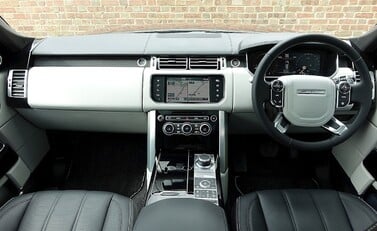 Land Rover Range Rover 3.0 TDV6 Autobiography 17