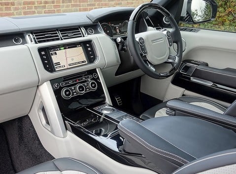 Land Rover Range Rover 4.4 SDV8 Vogue SE Overfinch 14