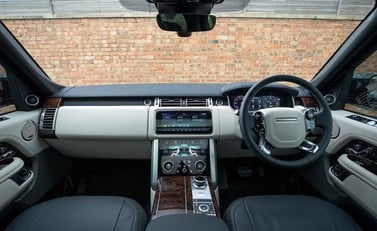 Land Rover Range Rover 3.0 TDV6 Vogue 18