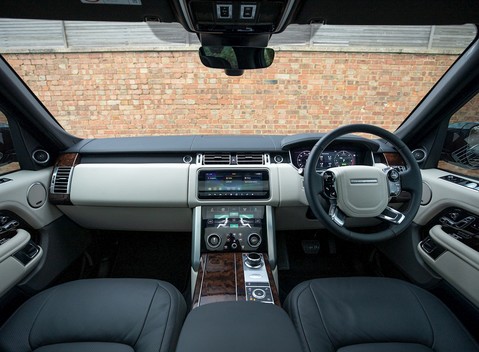 Land Rover Range Rover 3.0 TDV6 Vogue 18