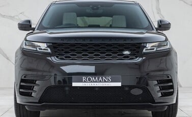 Land Rover Range Rover Velar R-Dynamic D240 HSE 4