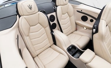 Maserati Grancabrio Sport 15