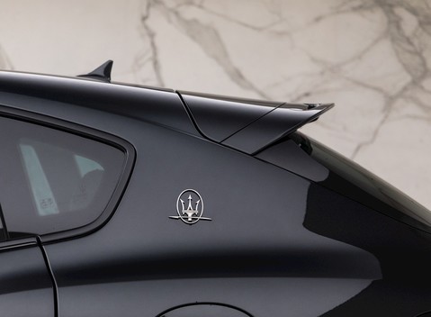 Maserati Levante GranSport Sportivo X Special Edition 24
