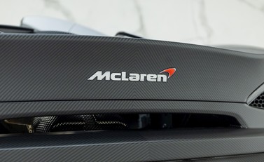 McLaren 570S Spider 43