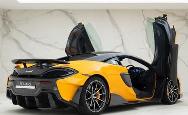 McLaren 600 8