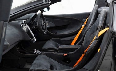 McLaren 600 Spider 14