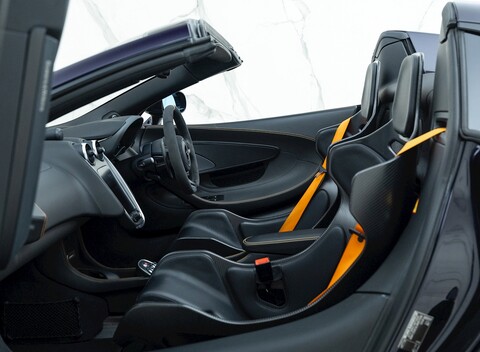 McLaren 600 Spider 17