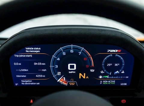 McLaren 720S Performance 16